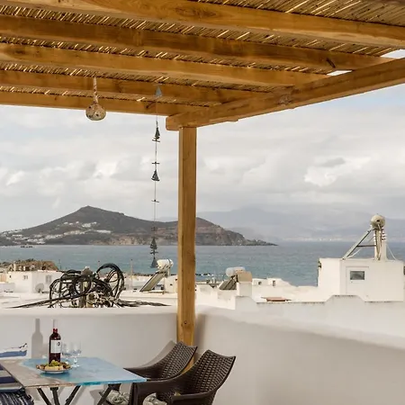 Elizabeth'S Small Apartment Naxos City Exterior photo